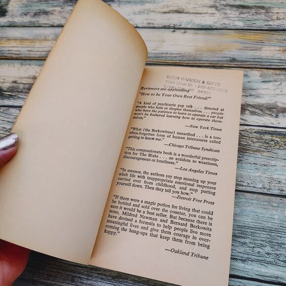 How to Be Your Own Best Friend by Mildred Newman Bernard Berkowitz Vtg PB 1976 - Picture 7 of 15
